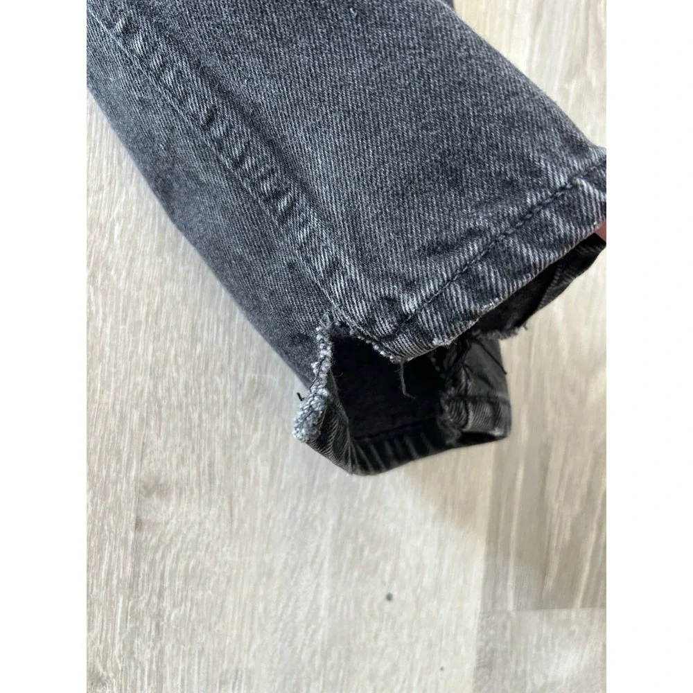 Levis levi 550